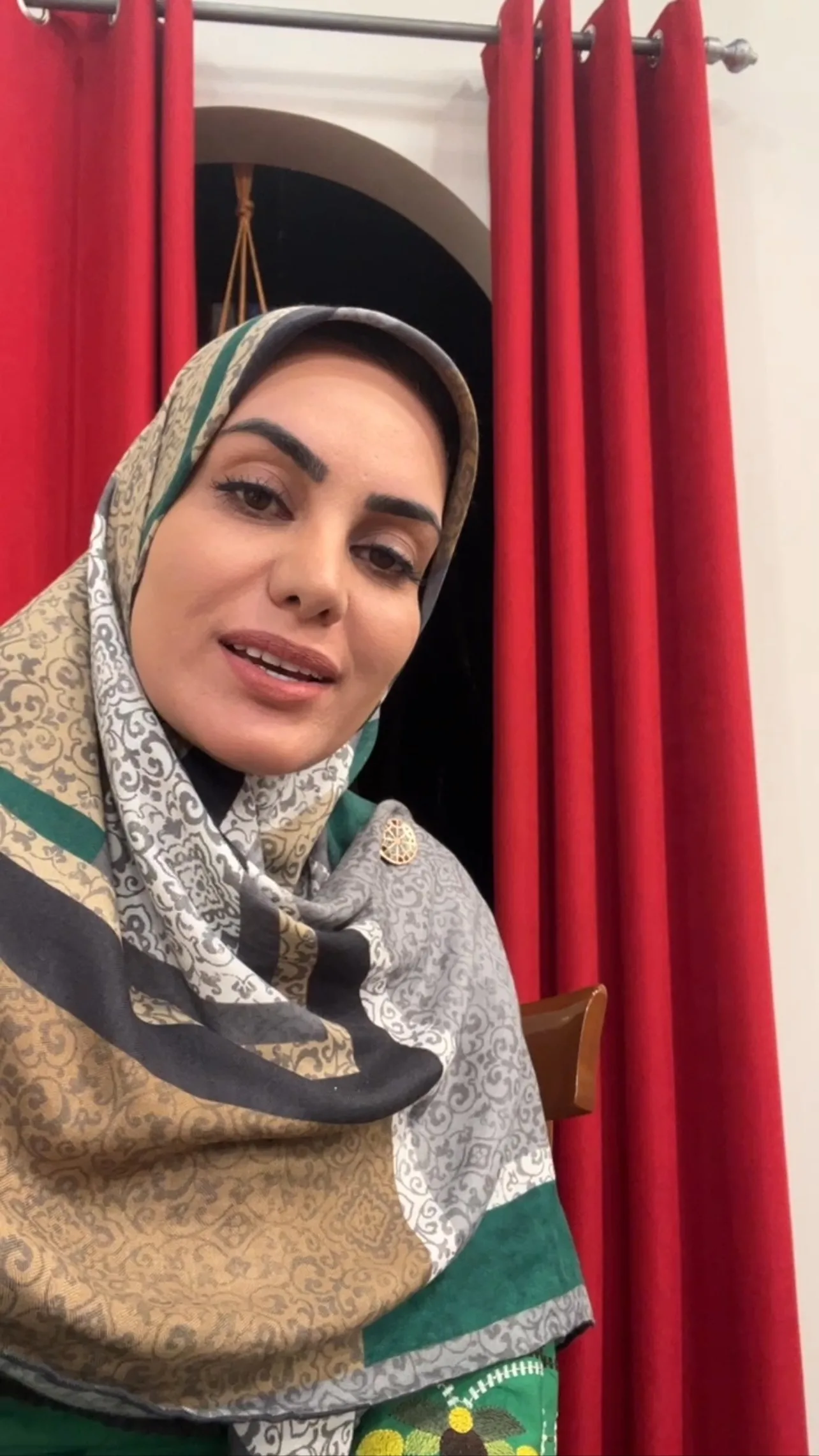 بیوگرافی مریم هدیه لو مجری و تهیهکننده رادیو و تلویزیون صدا و سیما مریم هدیه لو