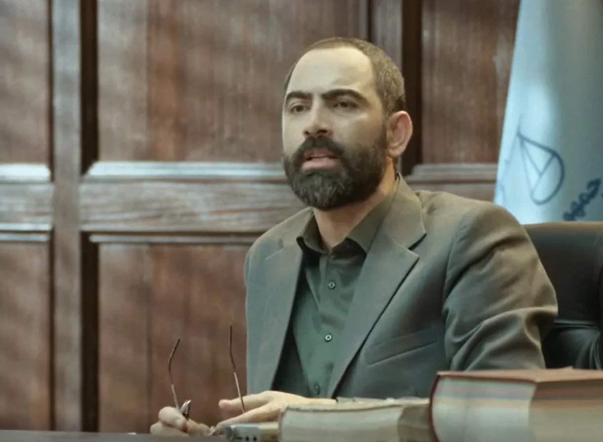 بیوگرافی مهدی بهرام بیگی بازیگر نقش قاضی بیگی در آقای قاضی فصل سوم بیوگرافی مهدی بهرام بیگی بازیگر نقش قاضی بیگی در آقای قاضی فصل سوم