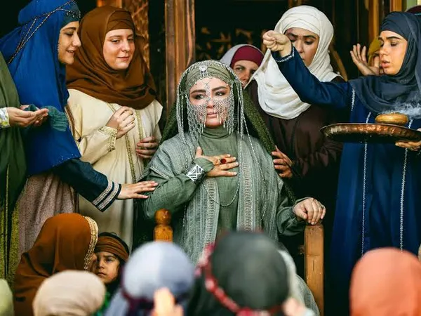 بیوگرافی و اسامی بازیگران سریال رویای نیمه شب + زمان پخش بیوگرافی و اسامی بازیگران سریال رویای نیمه شب + زمان پخش