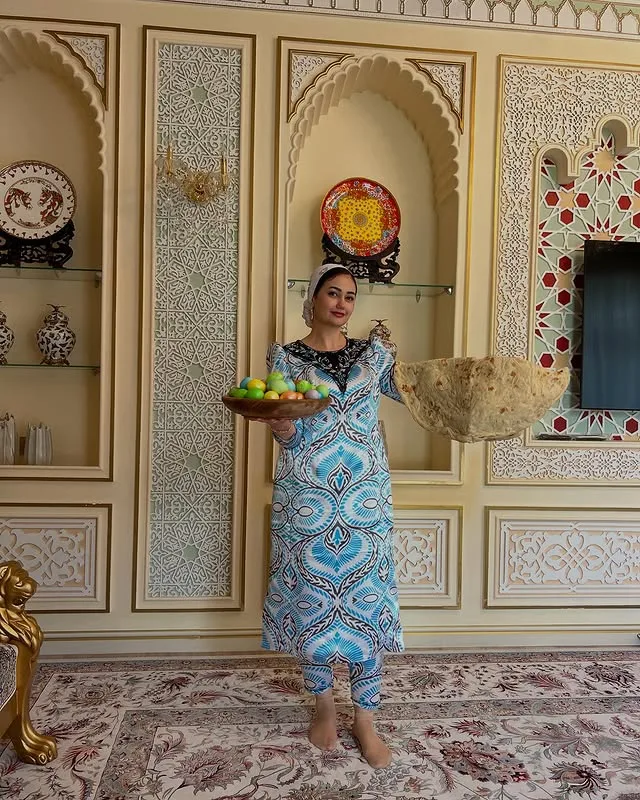 نگاهی به خانه و زندگی تهمینه رجبوا، چمن سریال پایتخت، زندگی شاهانه در خانه مجلل با چیدمان سنتی! خانه تهمینه رجبوا